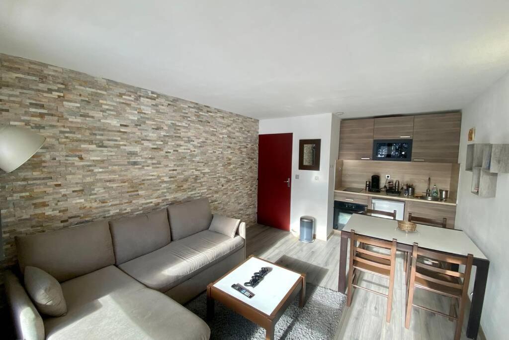 Appartement Chaleureux - Pied Des Pistes Corrençon-en-Vercors Dış mekan fotoğraf